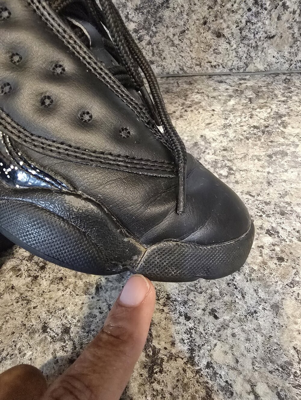 Nike Air Jordan 13 Retro Black Metallic Gold DC9444-007 Sneakers Size 1Y - Picture 2 of 10